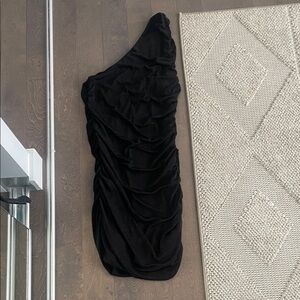 Elegant Black One-Shoulder Dress